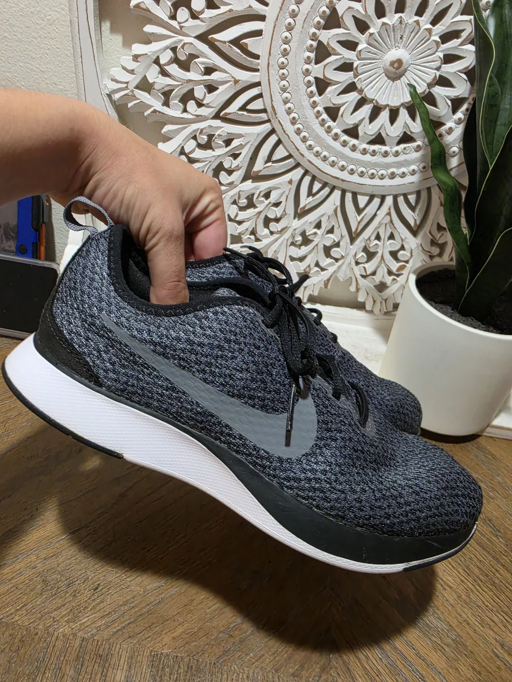 Nike Dualtone Racer Grey Knit Running Shoes with Black Accents Size 6.5Y